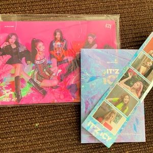Itzy photobook and cards